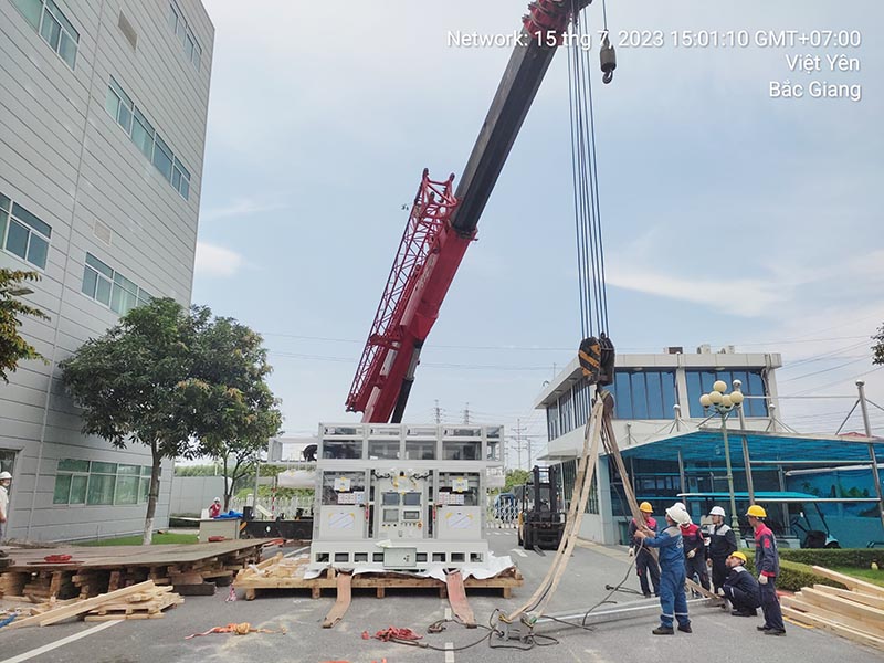 uy Trình Vận Chuyển Máy Móc Bằng Xe Cẩu Tại TPHCM