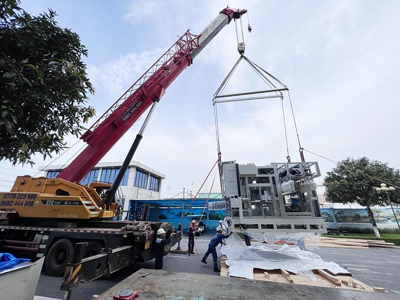 uy Trình Vận Chuyển Máy Móc Bằng Xe Cẩu Tại TPHCM
